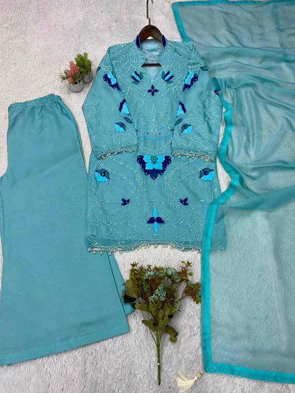 Turquoise_Organza_Straight_Embroidered_Kurta_Set_For_Women