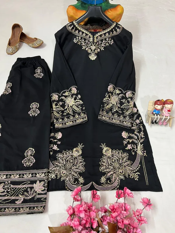 Black_Muslin_Cotton_Straight_Embroidered_Kurta_Set_For_Women