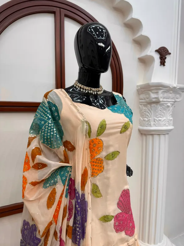 Peach_Organza_Silk_Floral_Embellished_Kurta_Set_For_Women