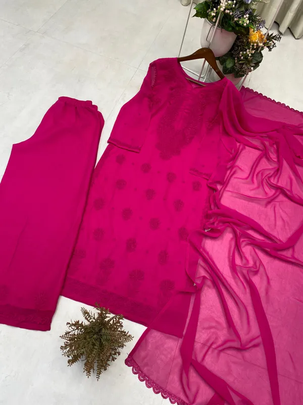Magenta_Faux_Georgette_Straight_Kurta_Set_For_Women