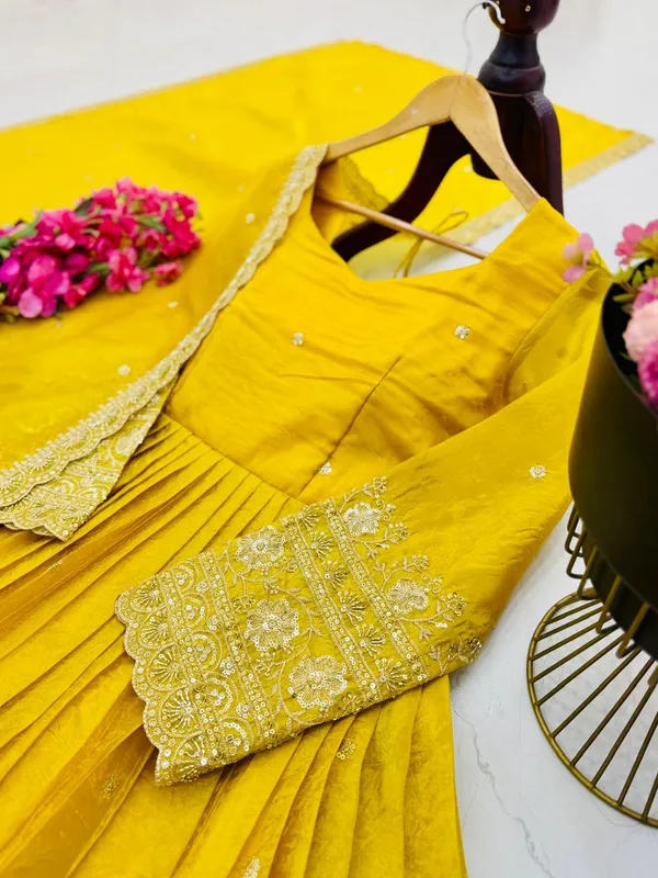 Yellow_Gold_Crash_Fabric_Flared_Anarkali_Suit_For_Women