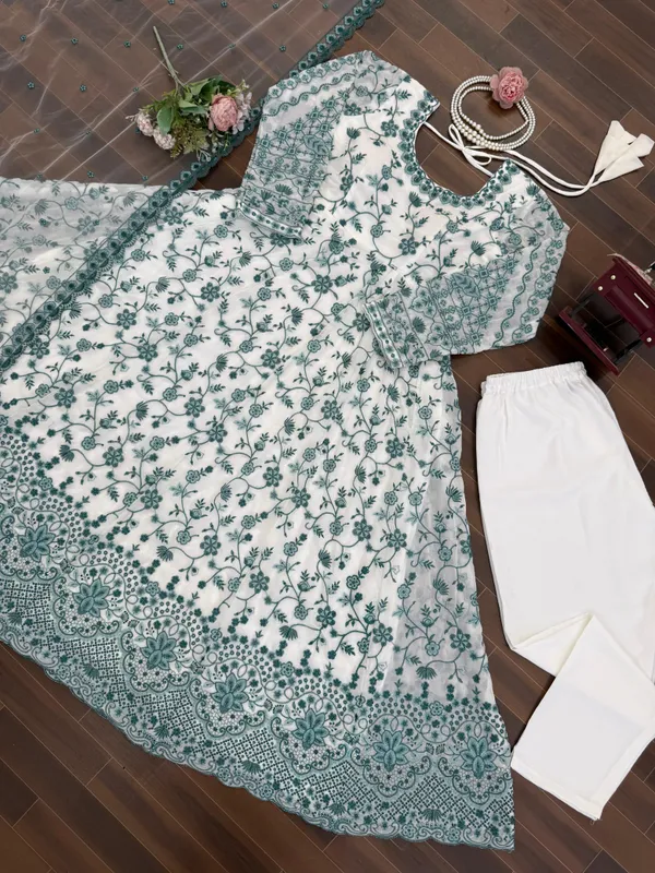 Green_Faux_Georgette_Floral_Print_Anarkali_Suit_Set_For_Women