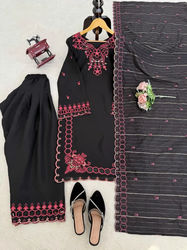 Black_Chanderi_Jacquard_Embroidered_Kurta_Salwar_Suit_For_Women