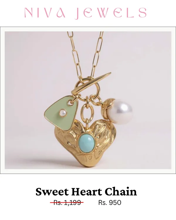 Gold_Electroplated_Heart_Charm_Pendant_Necklace_For_Women