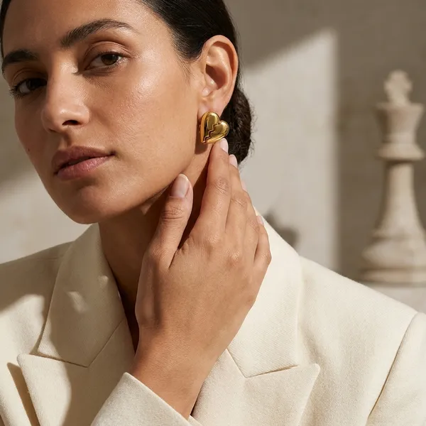Gold_Broken_Heart_Stud_Earrings_for_Women