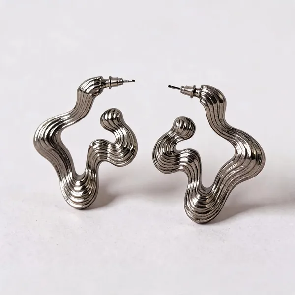 Silver_Metal_Wave_Textured_Hoop_Earrings_For_Women