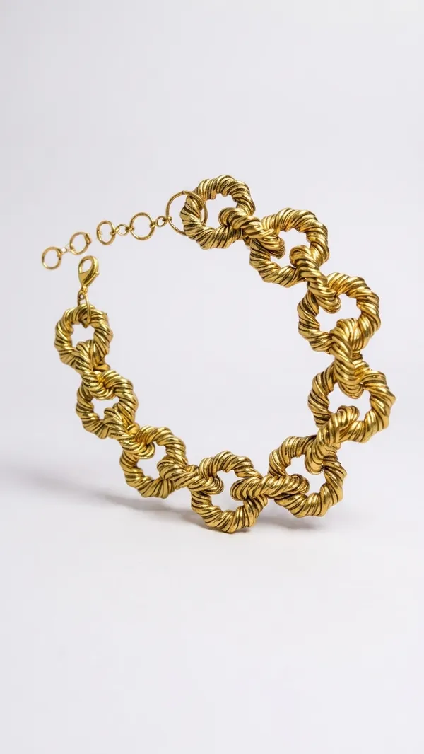 Gold_Electroplated_Knot_Link_Chain_Necklace
