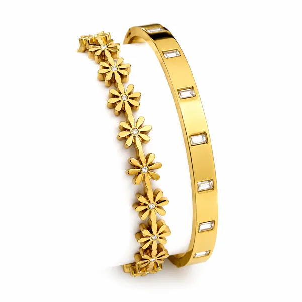 Multicolor_Stainless_Steel_Gold_Plated_18_Carat_Bangle_For_Women