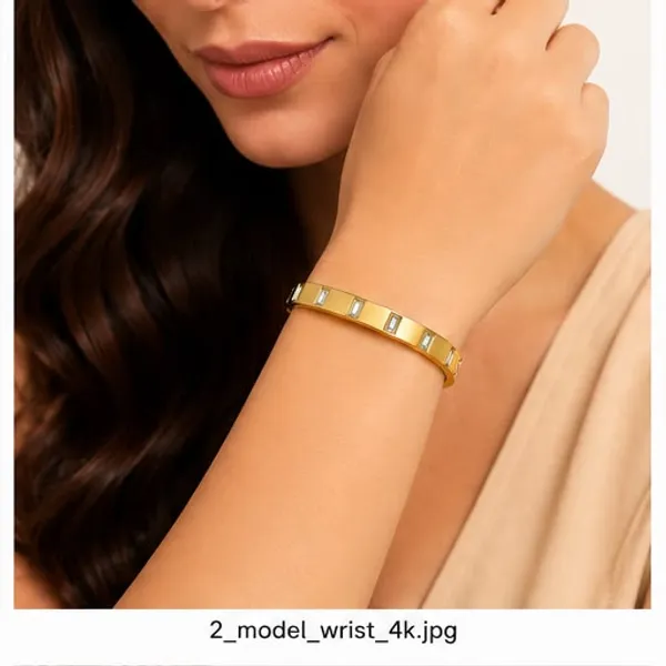 Golden_Stainless_Steel_Gold_Plated_18_Carat_Bangle_Bracelet_For_Women