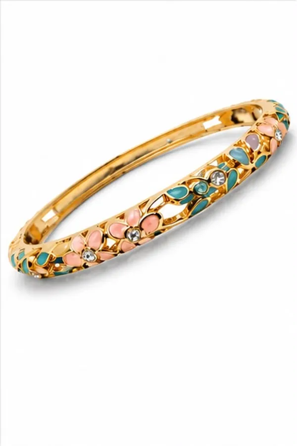 Golden_Stainless_Steel_Gold_Plated_18_Carat_Bangle_For_Women