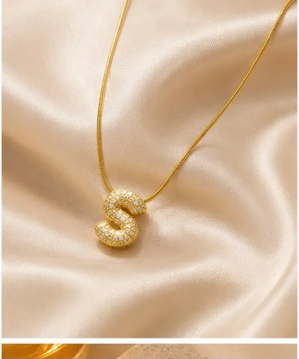 Golden_Stainless_Steel_Gold_Plated_18_Carat_Pendant_Necklace_For_Women