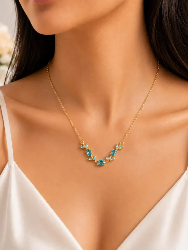 Golden_And_Green_Stainless_Steel_Gold_Plated_18_Carat_Necklace_For_Women