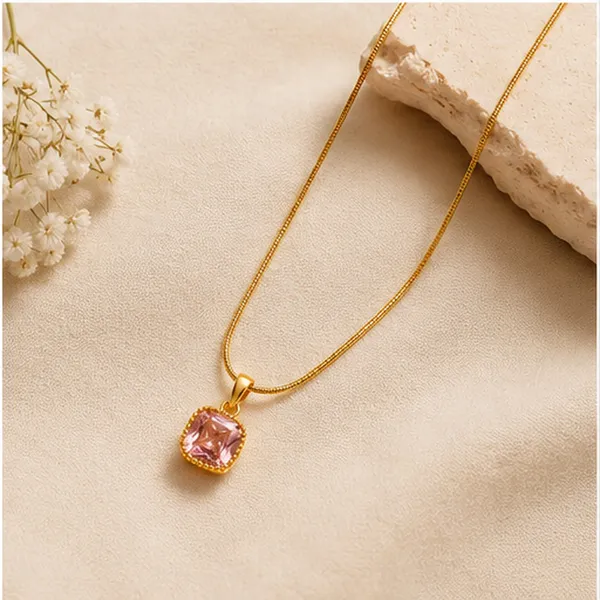 Golden_Stainless_Steel_Gold_Plated_18_Carat_Pendant_Necklace_For_Women