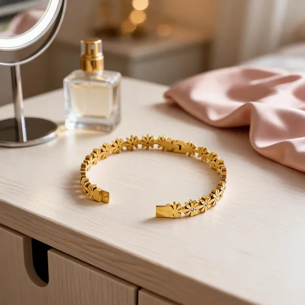 Golden_Stainless_Steel_Gold_Plated_18_Carat_Cuff_Bracelet_For_Women