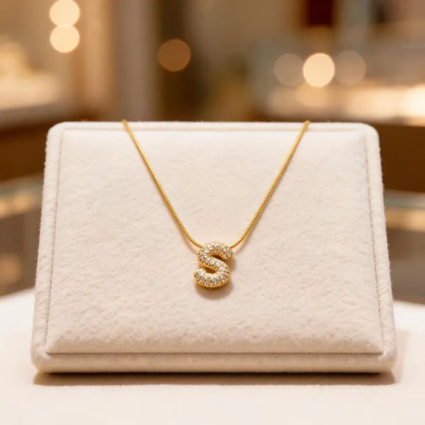 Golden_Stainless_Steel_Gold_Plated_18_Carat_Pendant_Necklace_For_Women