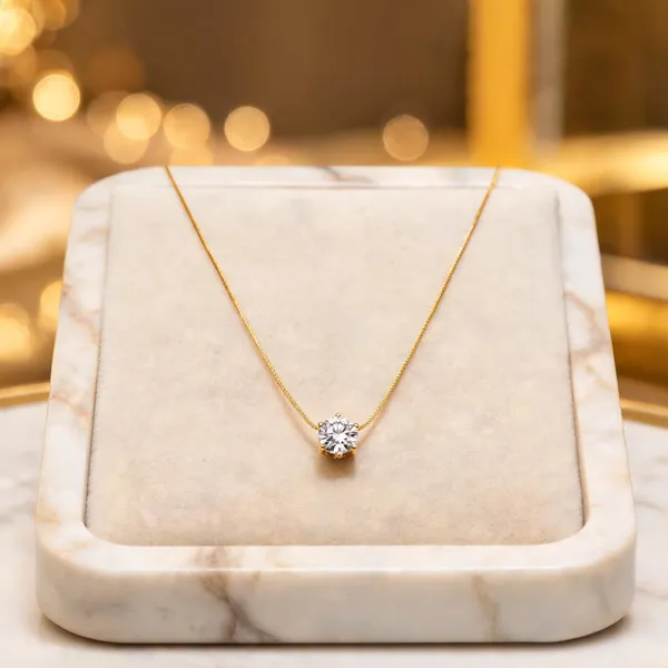 Golden_Stainless_Steel_Gold_Plated_18_Carat_Pendant_Chain_Necklace_For_Women