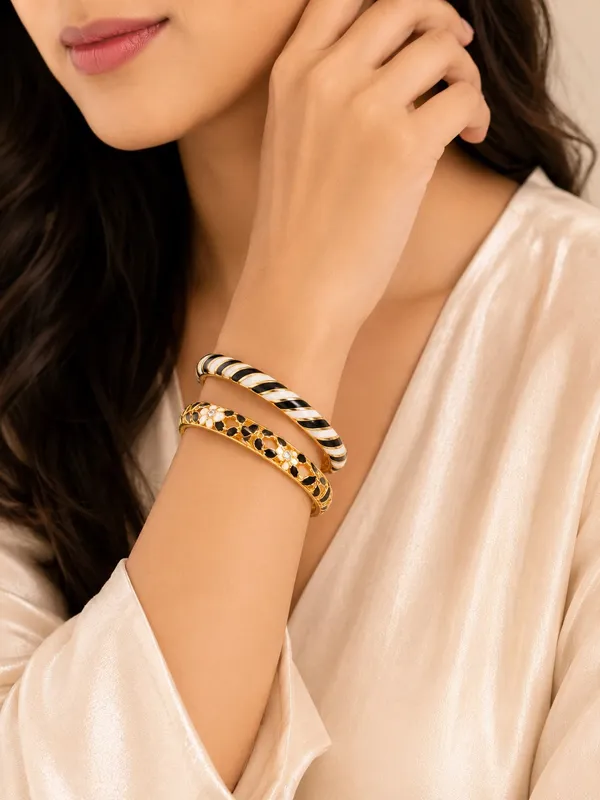 Multicolor_Stainless_Steel_Gold_Plated_18_Carat_Bangle_Set_For_Women