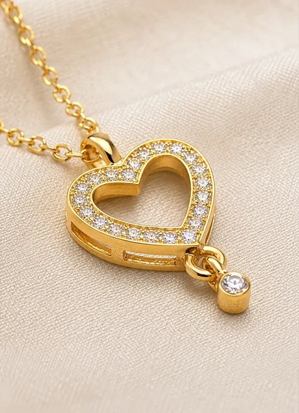 Gold_Brass_Studded_Heart_Pendant_Chain_For_Women