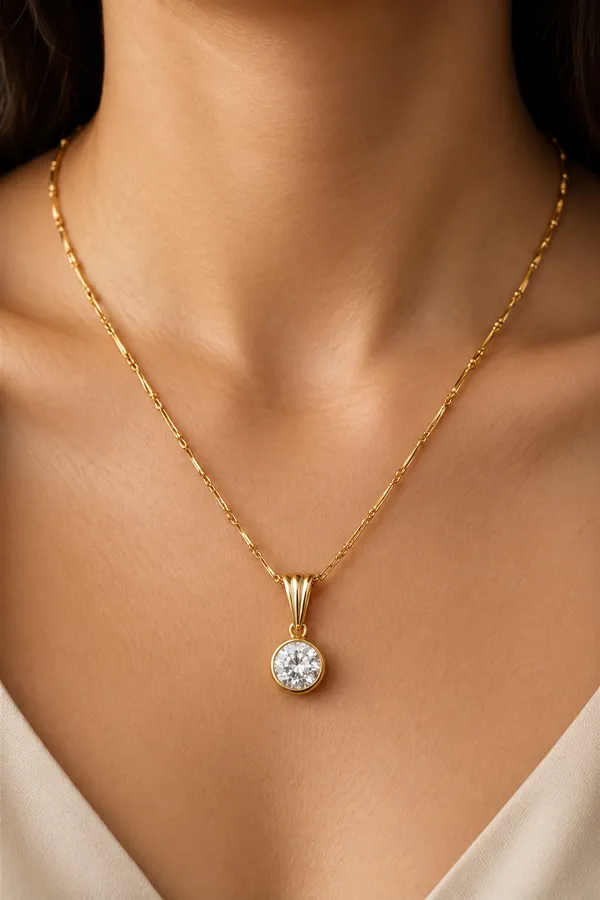Gold_Brass_Solitaire_Pendant_Chain_For_Women