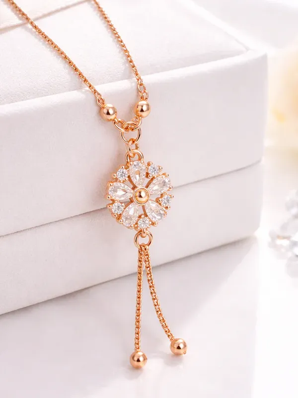 Elegant_Crystal_Circle_CZ_Necklace