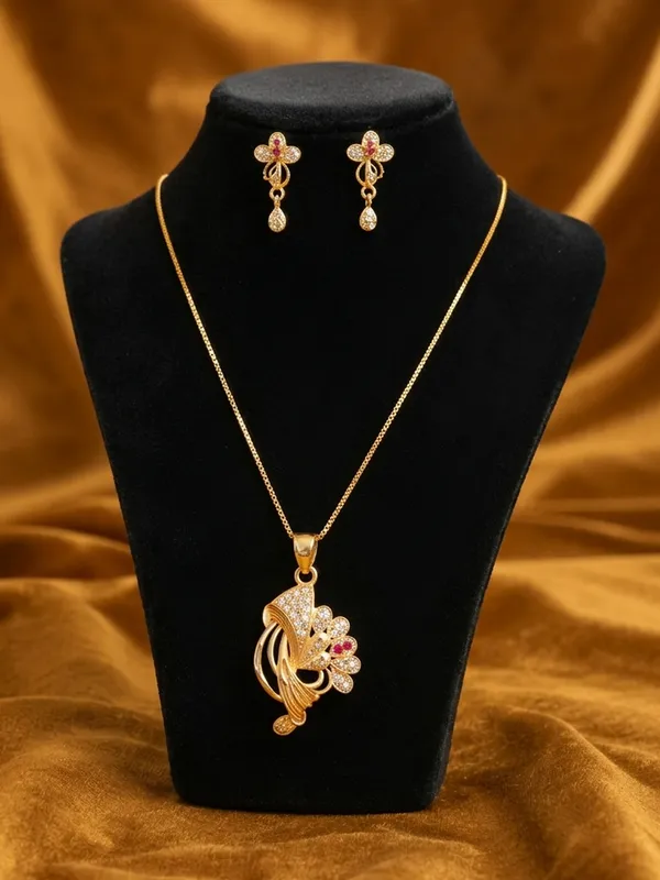 Gold_Brass_Peacock_Pendant_Necklace_Set_For_Women