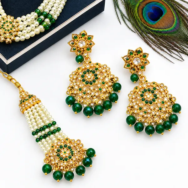 Royal_Green_Emerald_Pearl_Kundan_Necklace_Set_for_Women_|_Gold-Plated_Bridal_Wedding_Jewelry_Set_with_Matching_Earrings_&_Maang_Tikka_|_Traditional_Indian_Ethnic_Jewelry