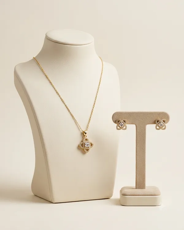Gold_Brass_Floral_Pendant_Necklace_Set_For_Women