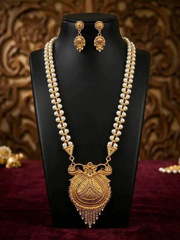 Gold_Alloy_Pearl_Beaded_Pendant_Necklace_Set_For_Women