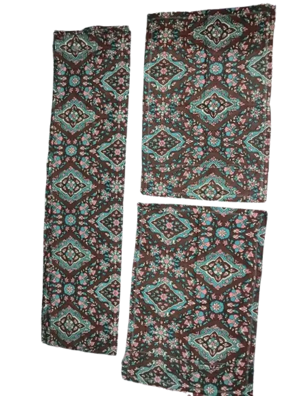 Brown_Cotton_Bedsheet_With_Pillow_Cover_For_Bedroom