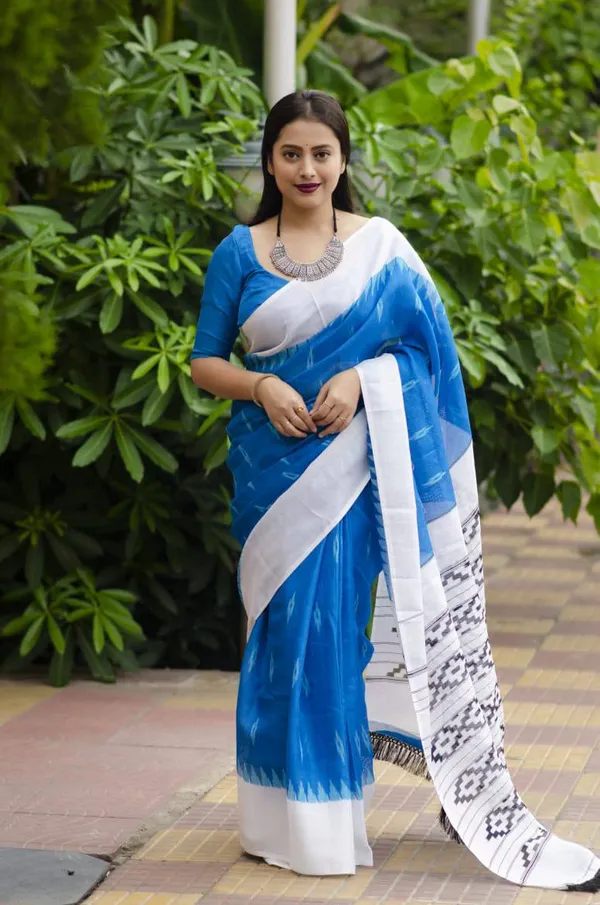 Blue_Plain_Linen_Saree_For_Women