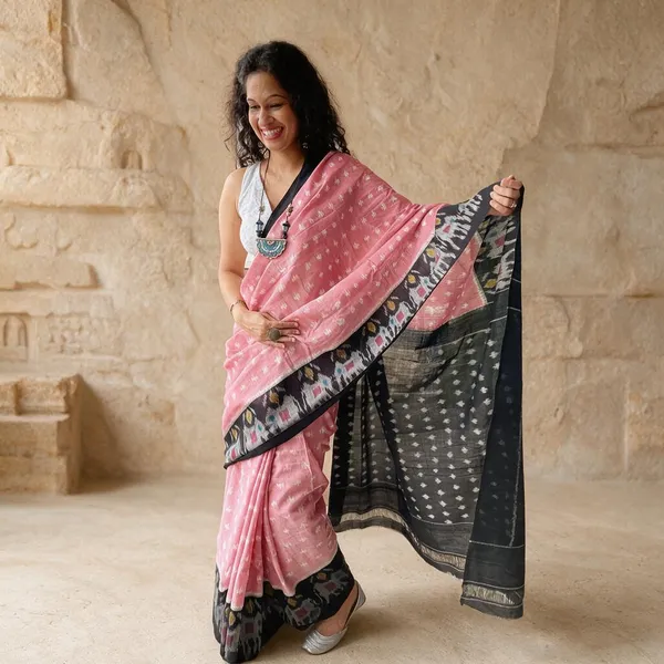 Pink_And_Black_Plain_Linen_Saree_For_Women