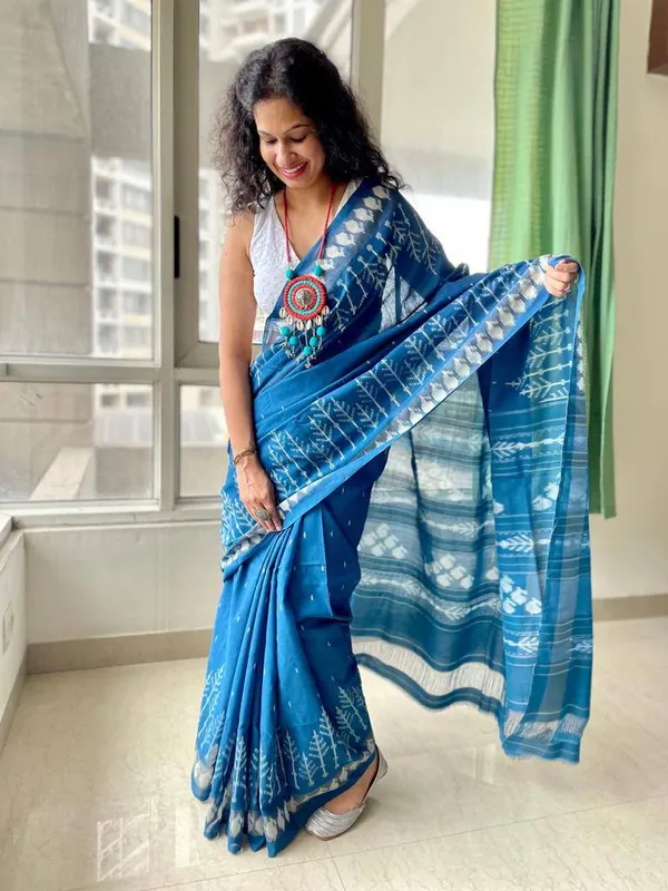 Blue_Plain_Linen_Saree_For_Women