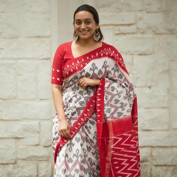 Red_And_White_Plain_Linen_Saree_For_Women
