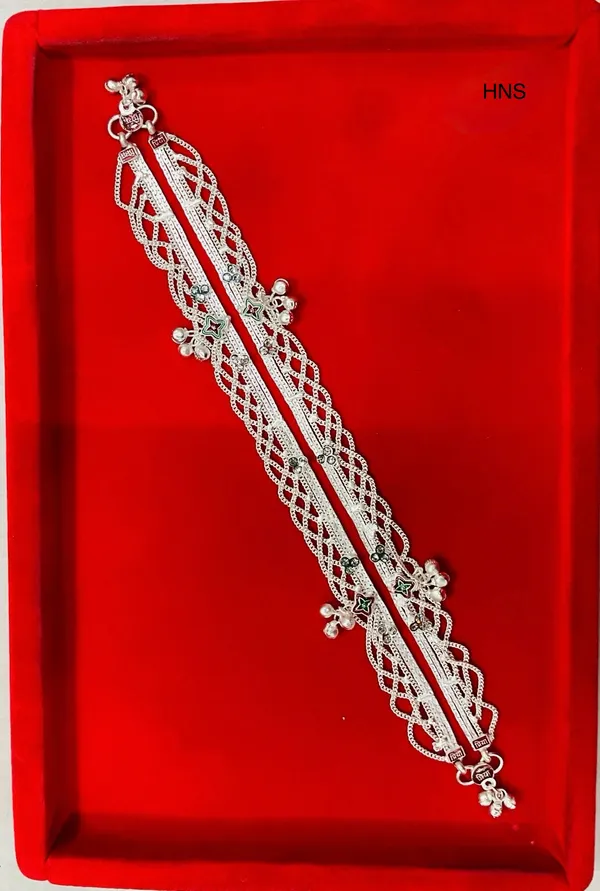 Silver_Tone_Layered_Chain_Star_Motif_Anklet_Pair_For_Women