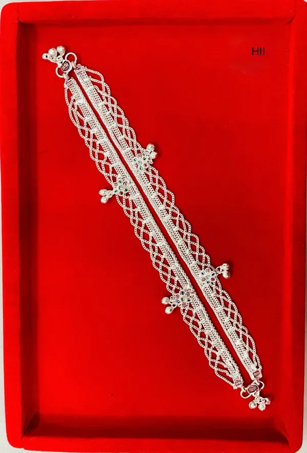Silver_Braided_Floral_Payal_Anklet_For_Women