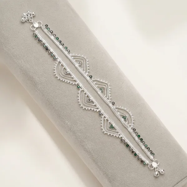 Silver_Tone_Stone_Studded_Paisley_Anklet_For_Women