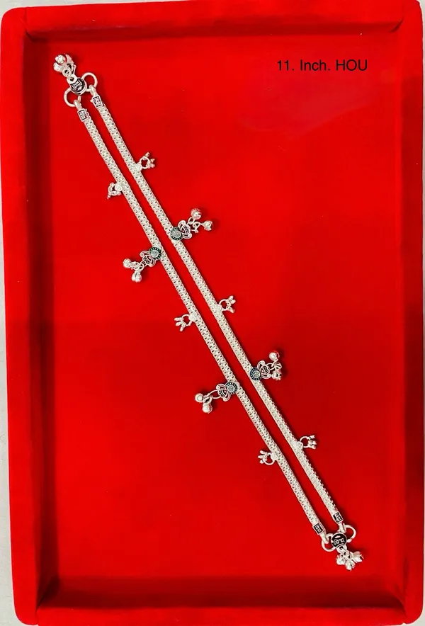 Silver_Tone_Traditional_Double_Row_Charm_Anklet_For_Women