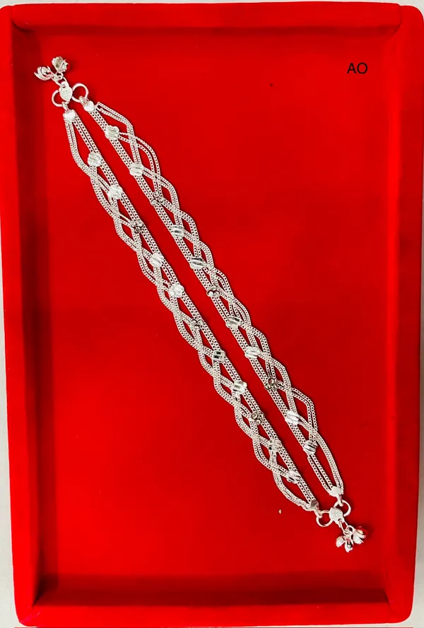 Silver_Tone_Floral_Link_Chain_Anklet_Pair_For_Women