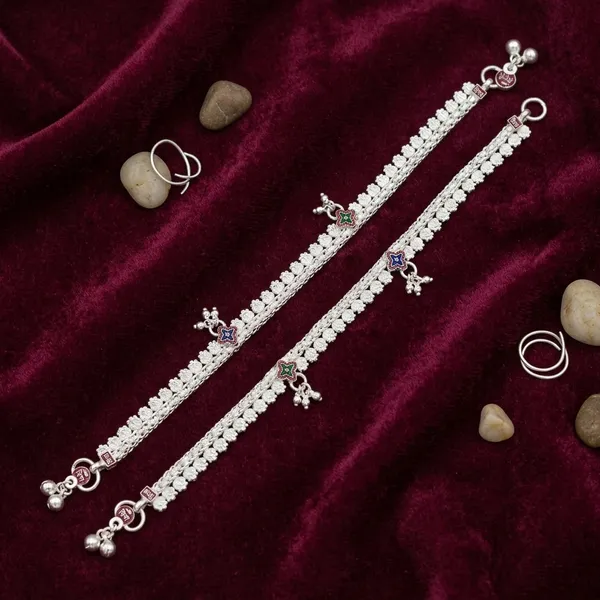 Silver_Tone_Floral_Charm_Anklet_Pair_For_Women