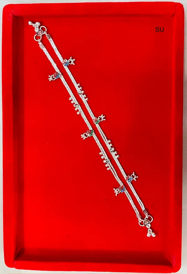 Silver_Tone_Double_Chain_Floral_Charm_Anklet_Pair_For_Women_Pack_Of_2