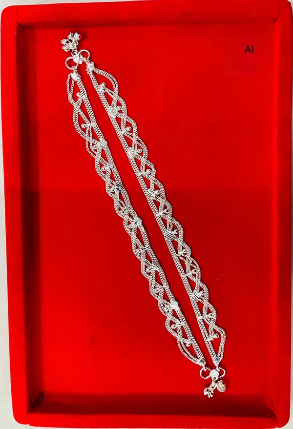 Silver_Tone_Braided_Interlaced_Chain_Anklet_For_Women