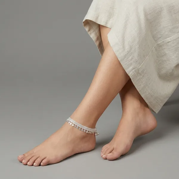 White_Beaded_Floral_Charm_Anklet_For_Women