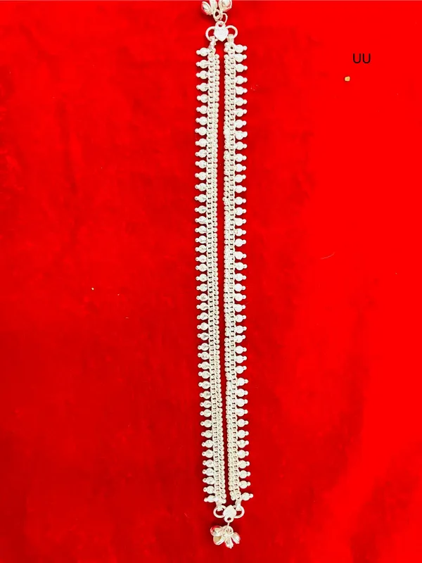 Silver_Metal_Traditional_Beaded_Anklet_For_Women