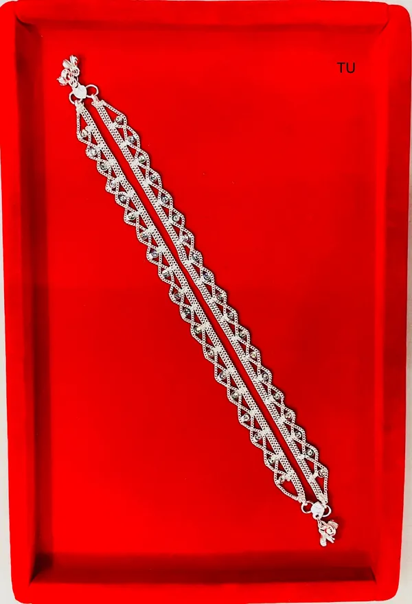 Silver_Ornate_Interlinked_Chain_Anklet_For_Women