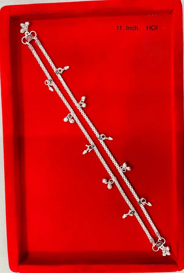 Silver_Tone_Twin_Chain_Dangling_Charm_Anklet_For_Women