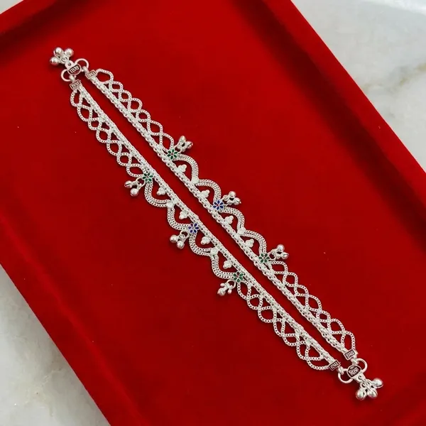 Silver_Tone_Floral_Looped_Chain_Anklet_Pair_For_Women