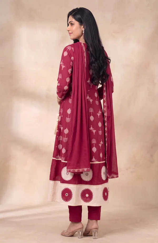 Red_Cotton_Printed_Anarkali_Kurta_Set_For_Women