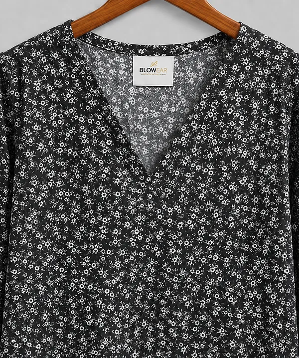 BLQWEAR_Floral_Print,_Printed_Cotton_Blend_Straight_Kurti_for_Women