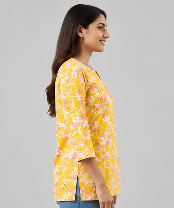 BLQWEAR_Floral_Print,_Printed_Cotton_Blend_Straight_Kurti_for_Women