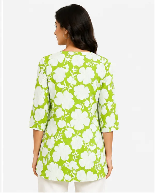BLQWEAR_Floral_Print,_Printed_Cotton_Blend_Straight_Kurti_for_Women